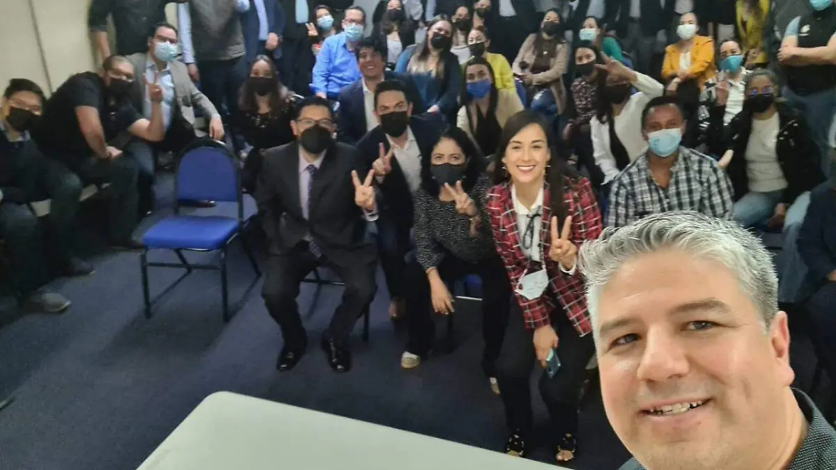 facebook gabriel díaz