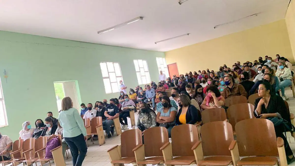 capacitación escuelas