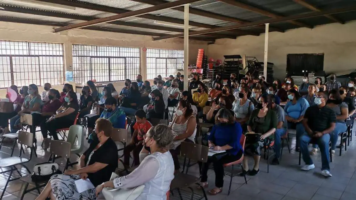capacitación escuelas
