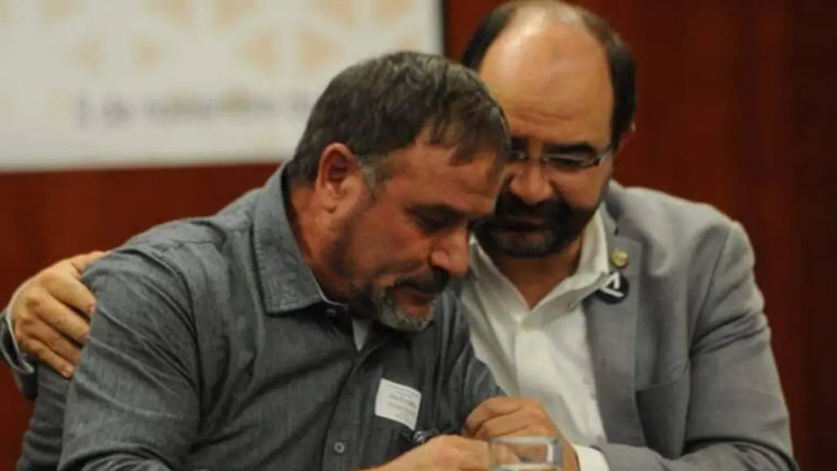 Adrián LeBarón asiste al Senado