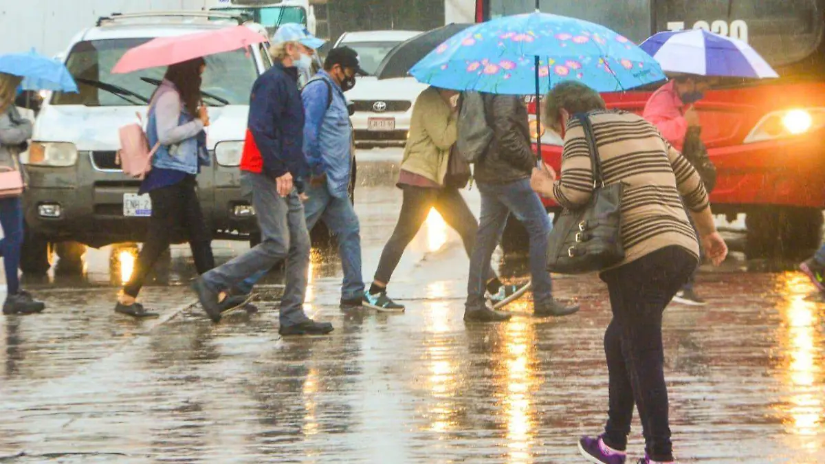 Foto Gerardo Aguirre El Heraldo de Chihuahua lluvias chihuahuenses clima pronostico lluvia