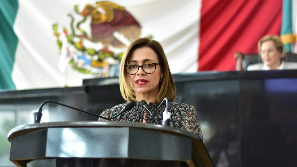 diputada Isela Martínez Díaz
