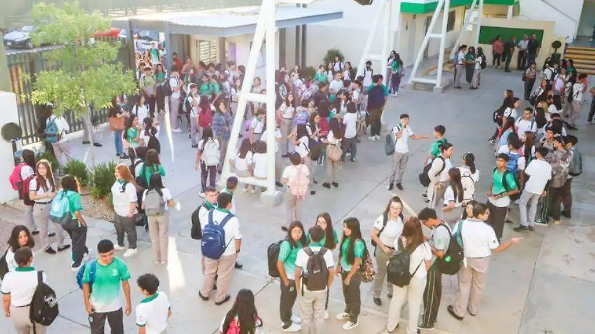 alumnos cobach prepa regreso a clases