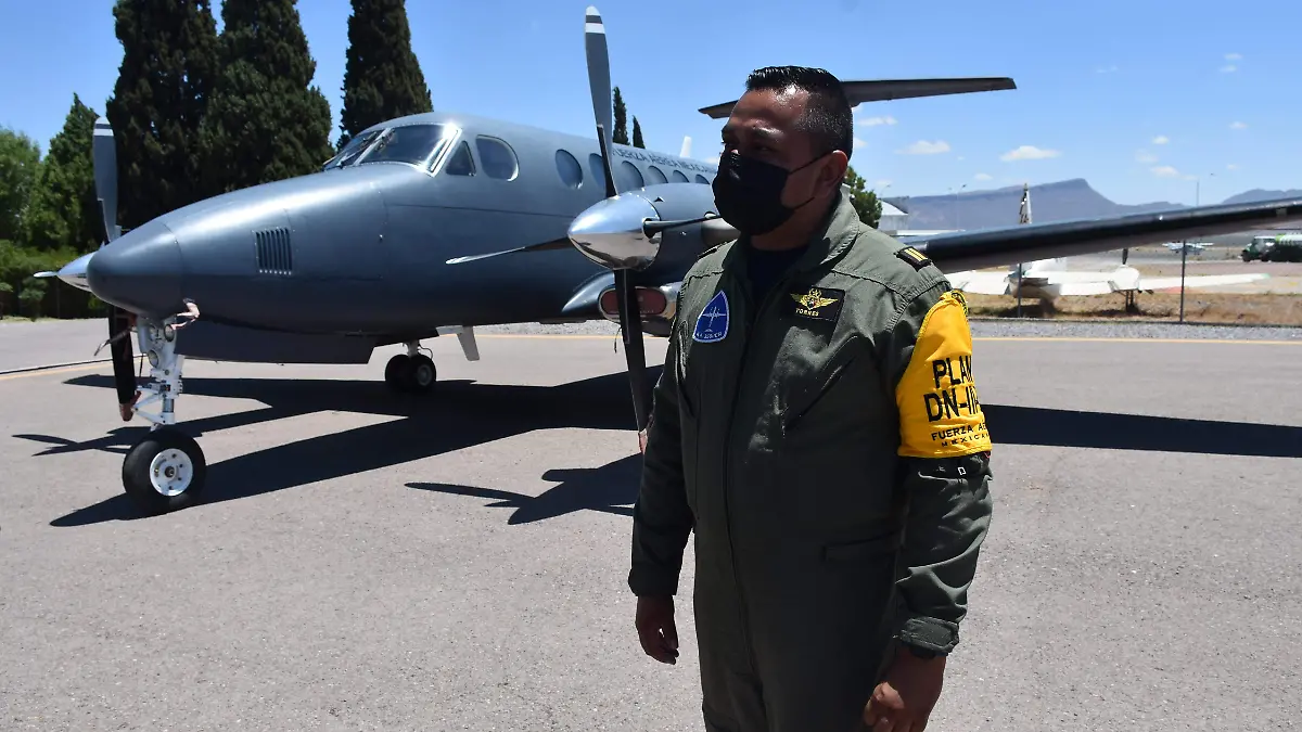 avion king air 350 de la fuerza militar (1)