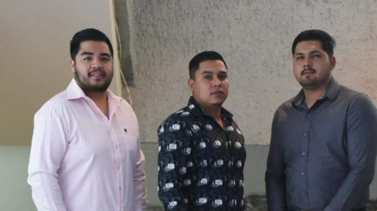 Captura web_13-4-2022_75133_web.whatsapp.com