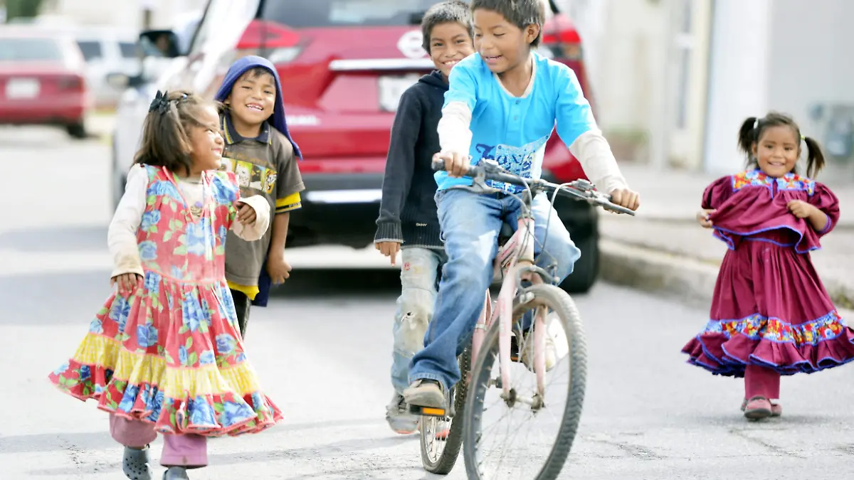 niños con bicicleta nota paloma sanchez  (12)