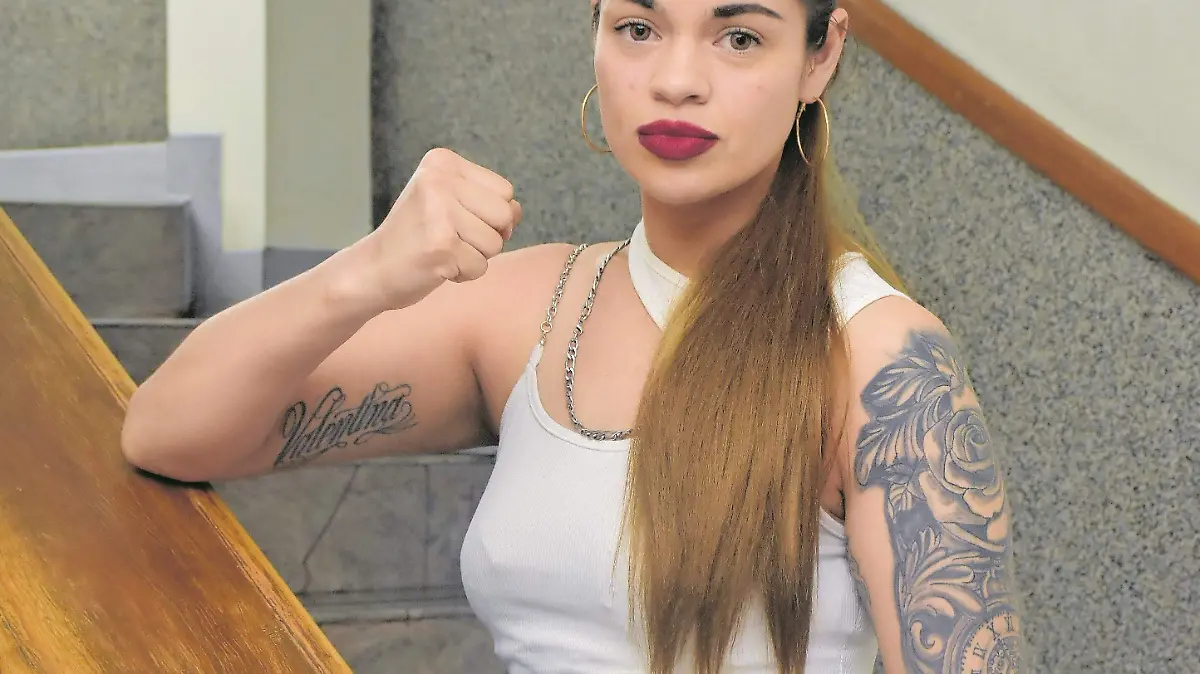 Entrevista boxeadora-Foto abeto Hierro_CMYK