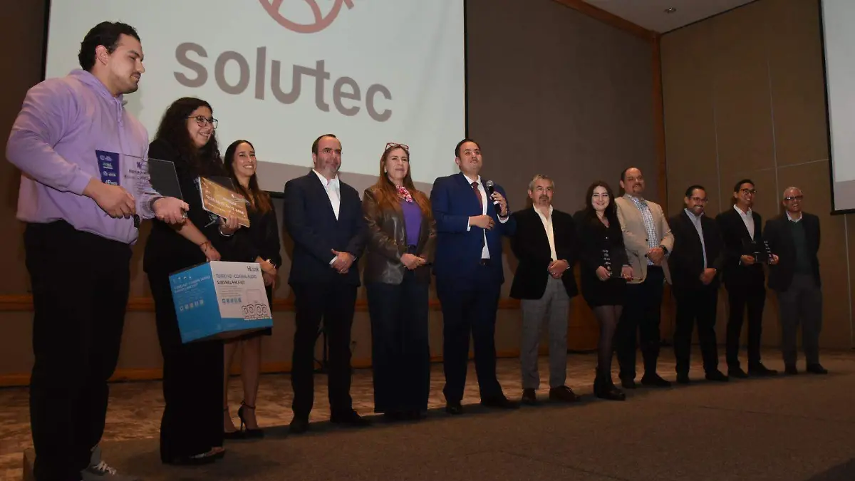 Camila Sáenz proyecto “Bachochi Rochi”