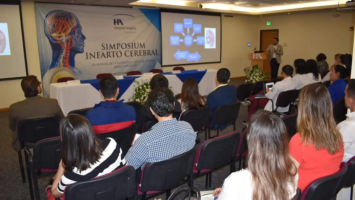 conferencias hosp angeles nota venessa  (14)