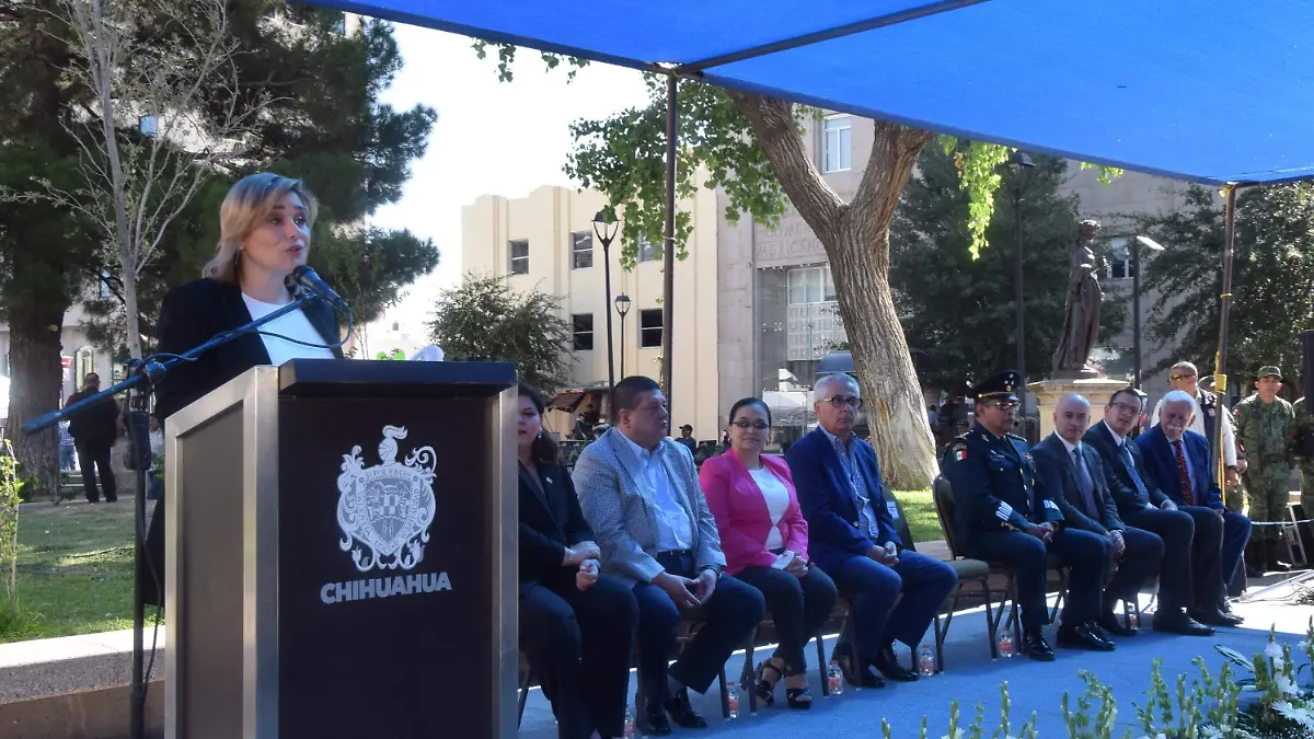 Aniversario de la ciudad en plaza de armas (20)