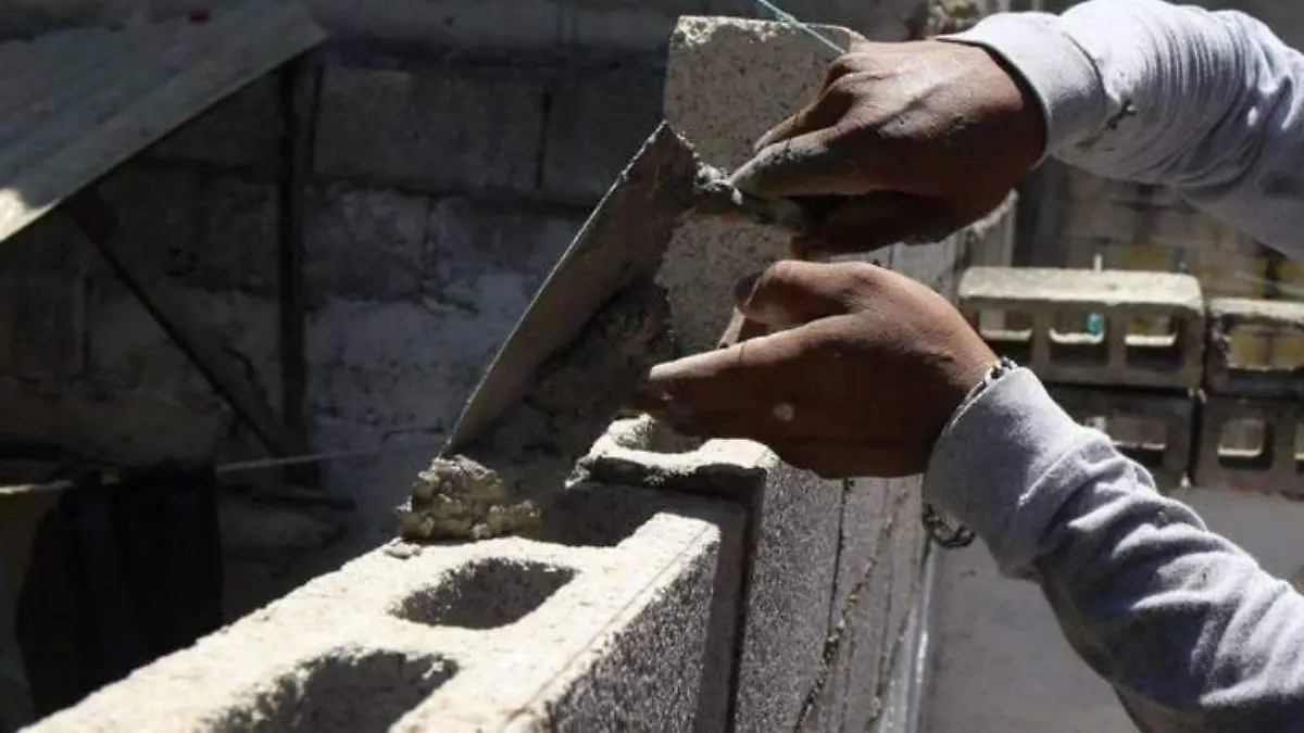 Un albañil argentino confirmó ser hijo de un importante empresario que residen en Buenos Aires