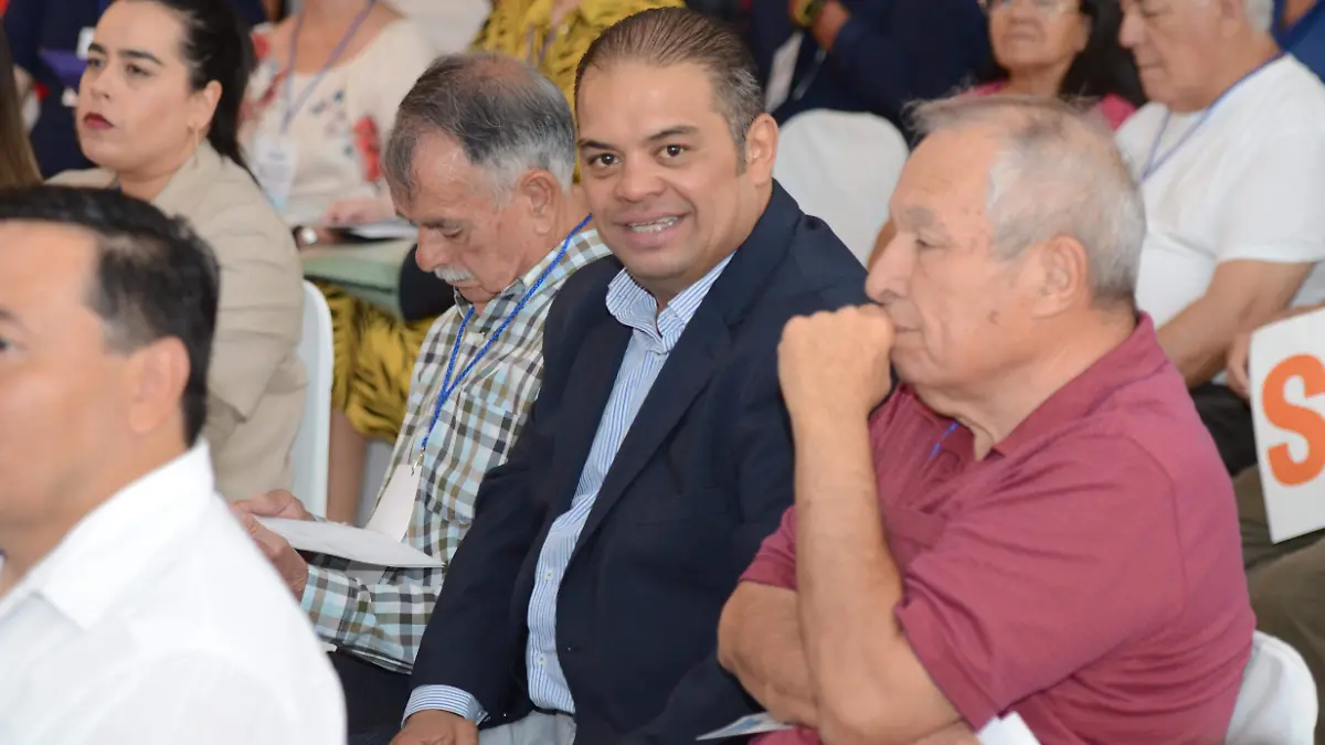 asamblea  (14)
