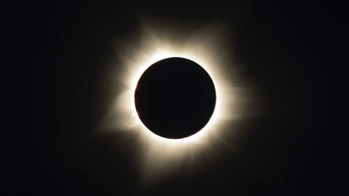 pexels-eclipse-chasers-18285260