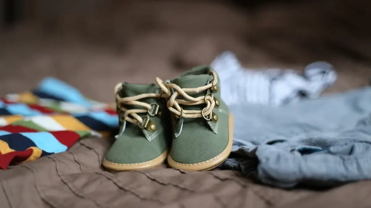 zapatos bebe pixabay