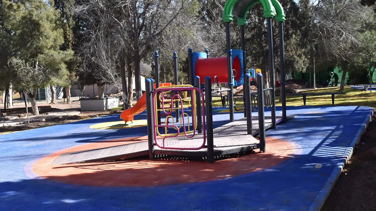 CASI LISTO LO QUE FUE LA MINI CD INFANTIL (4)