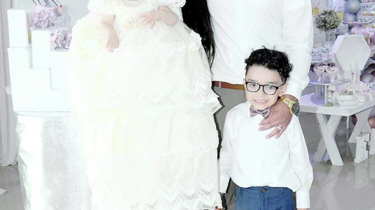 2-emma muñoz,arlen hernandez,hernan muñoz y max muñoz