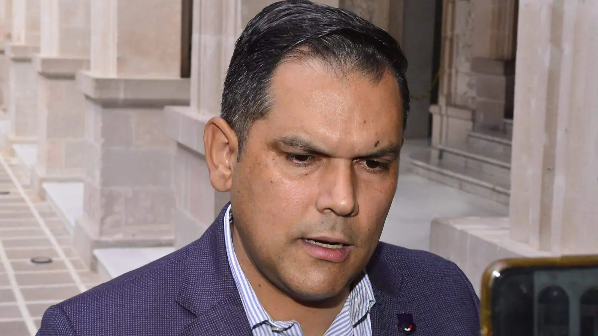 gilberto loya okok