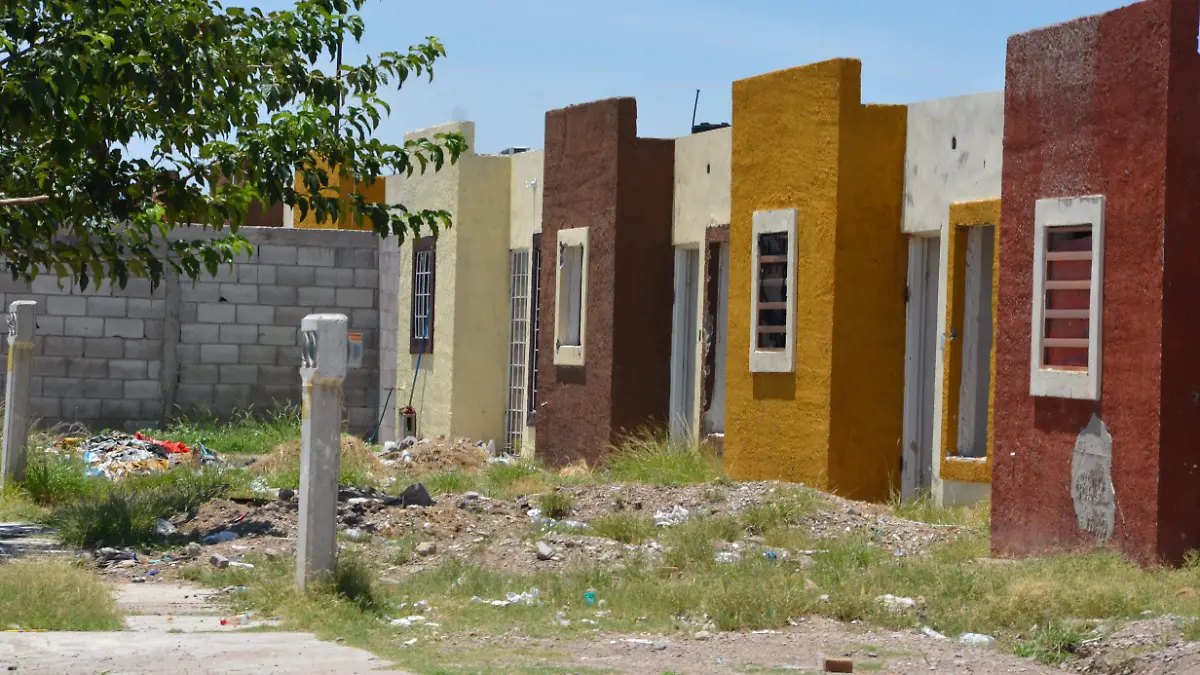 casas abandonadas en punta oriente
