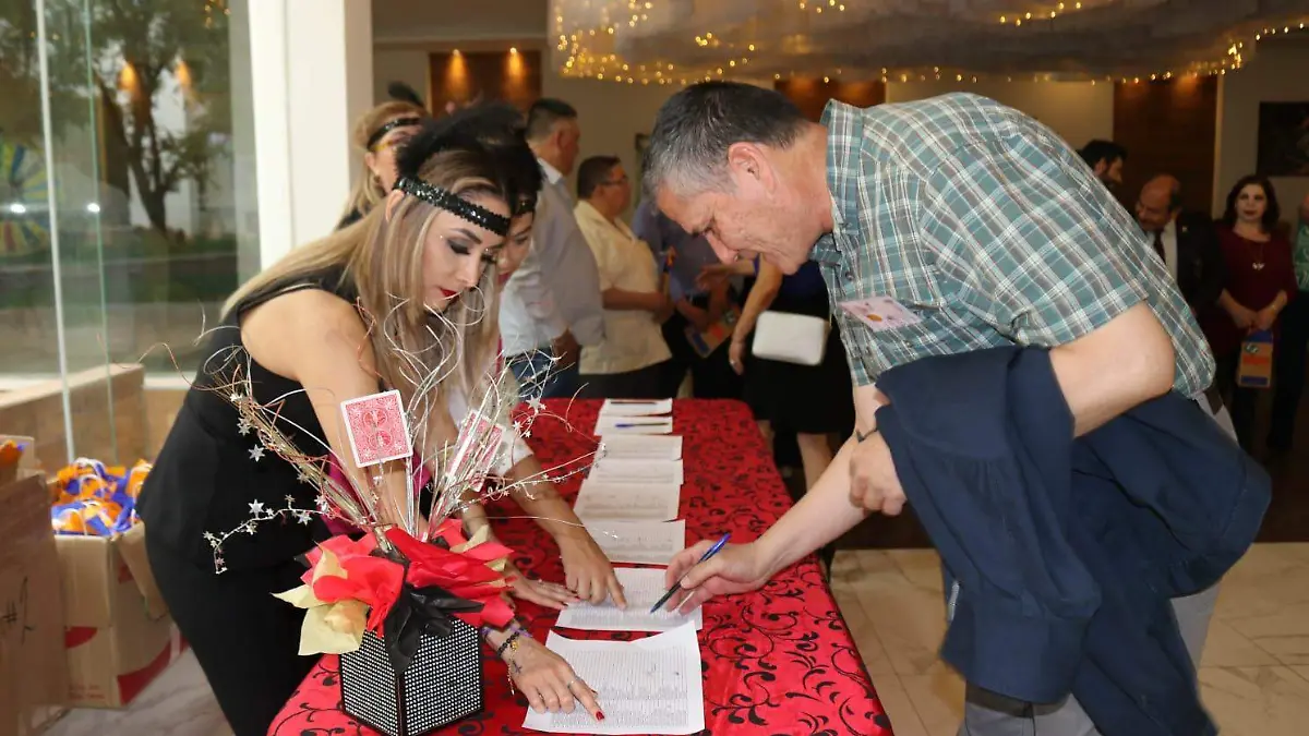 festejo maestros tec de chihuahua 