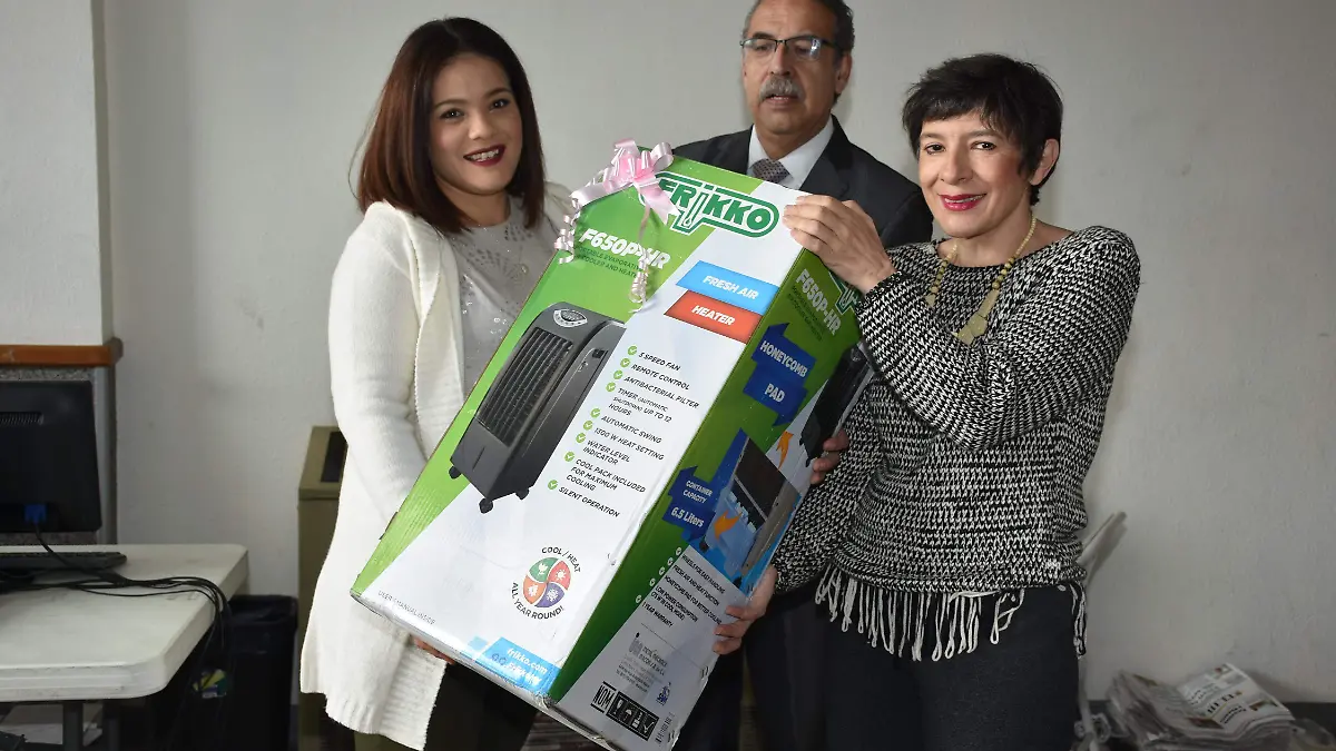entrega de premios a lectores del heraldo (1)