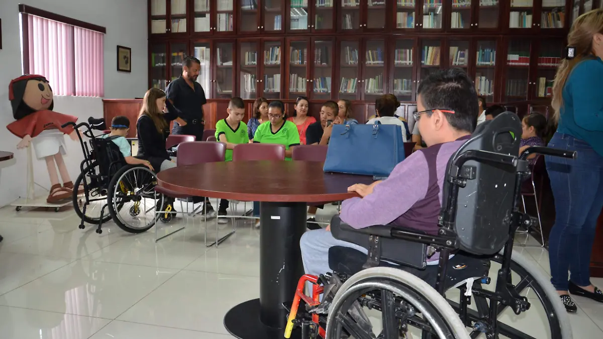 padres del cam denuncian ante derechos humanos (2)