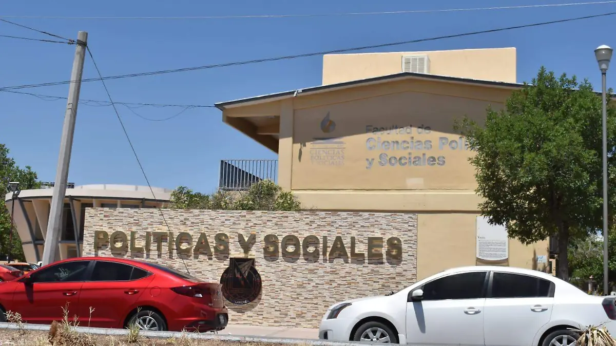 Uach facultad ciencias políticas