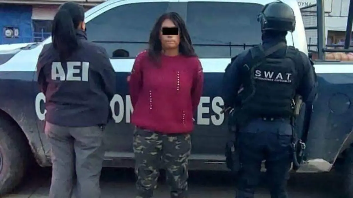mujer detendia