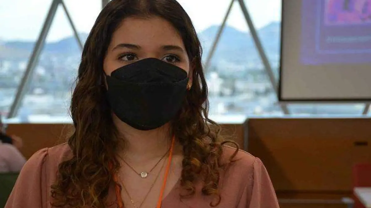 LAURIE DIEGO TEC MONTERREY