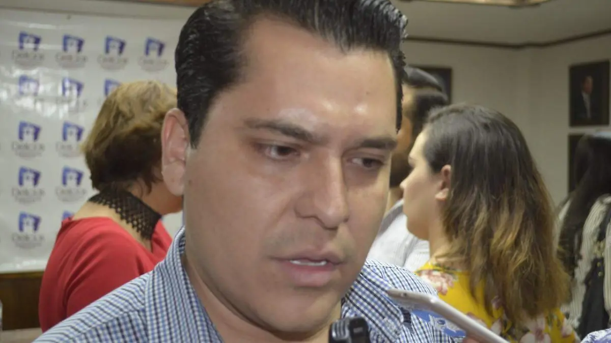 SUSPENDEN Roberto Carreòn, rèplica