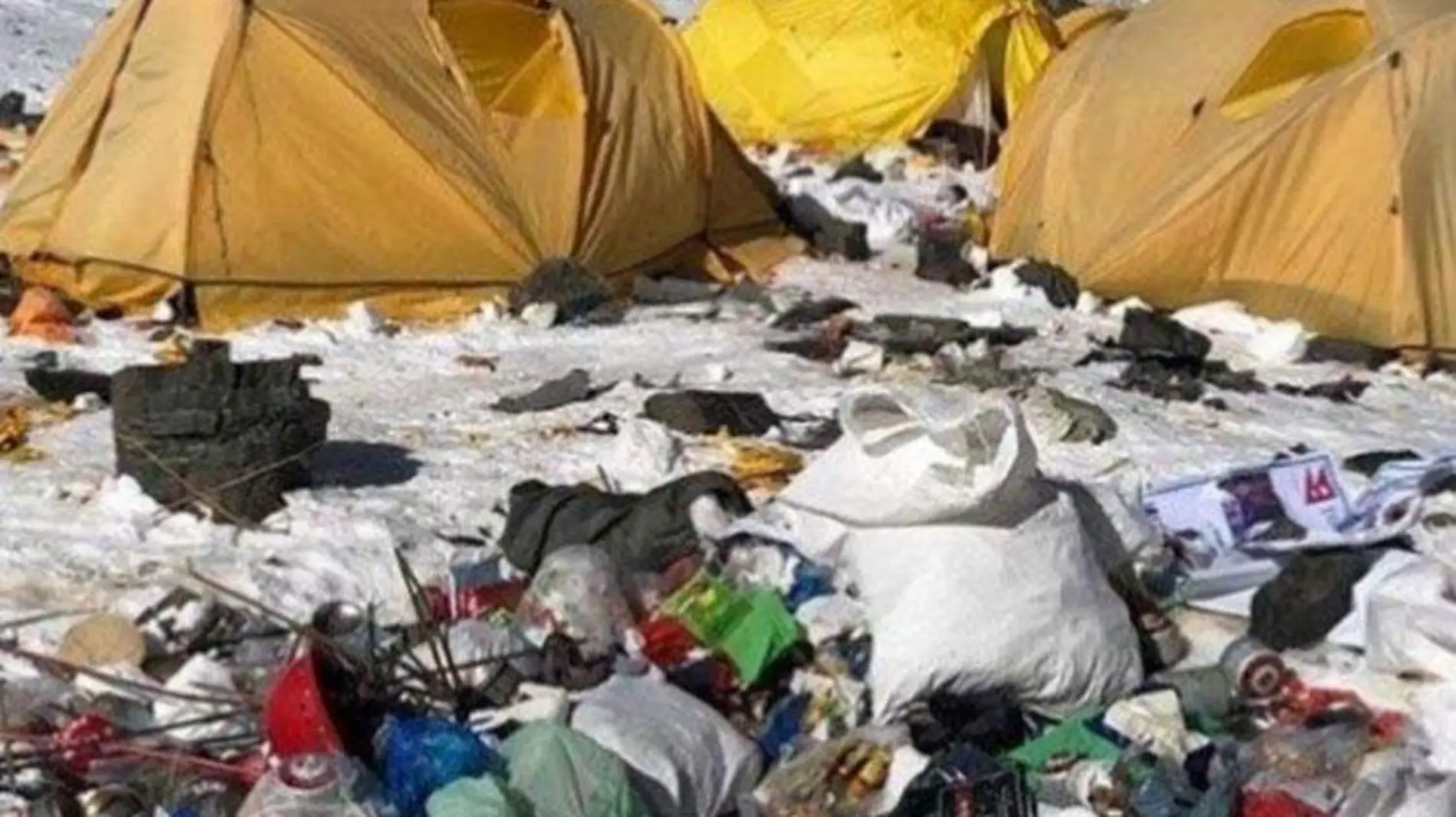 everest-basura