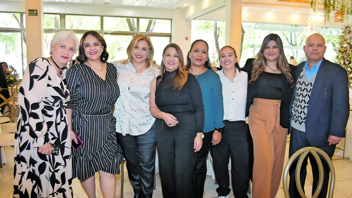 PRINCIPAL gaby,sirena,mary,edith,mirna,jessica,luis,ivette_CMYK