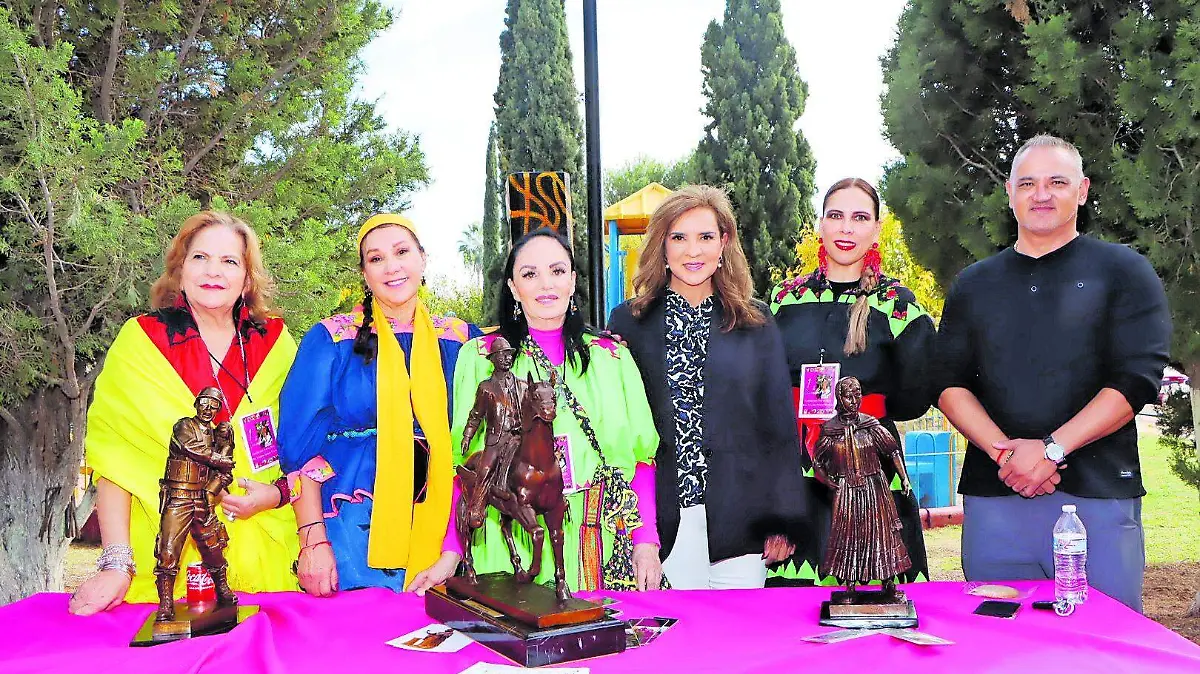 Virginia,Yolanda,Lourdes,Graciela,Veronica y Omar _CMYK