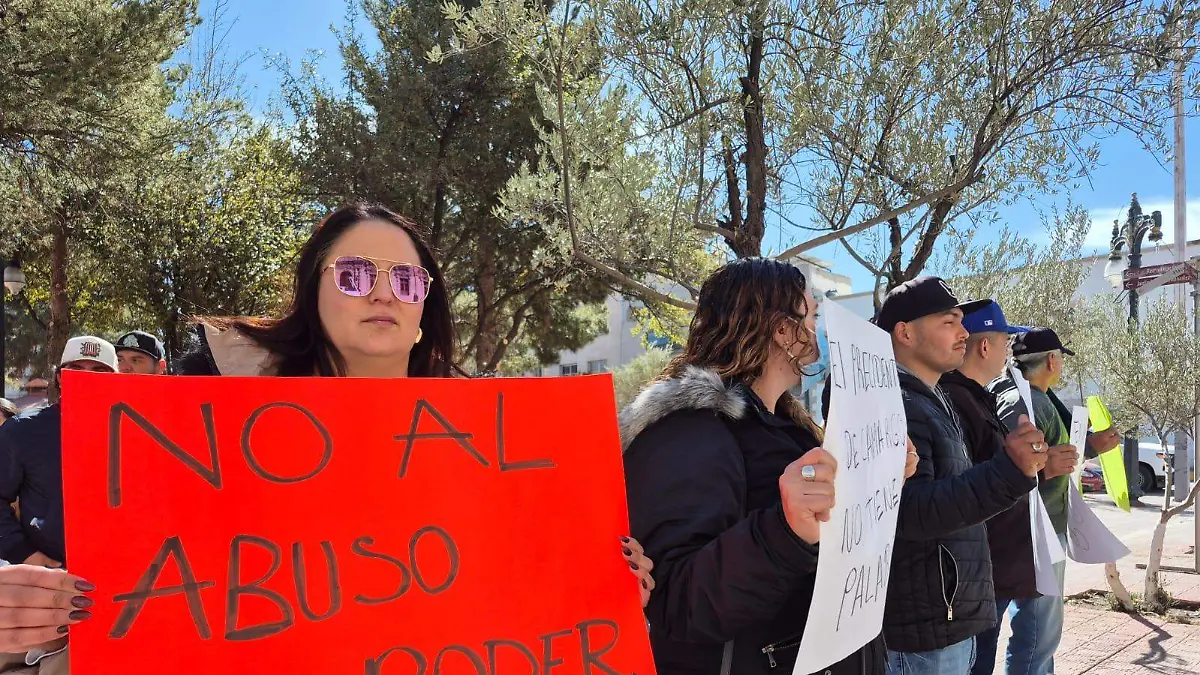 protesta exempleados del Municipio de Camargo