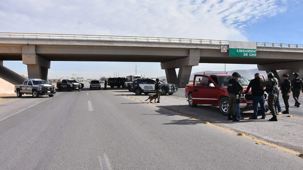 RETÉN EN CARRETERA A ALDAMA