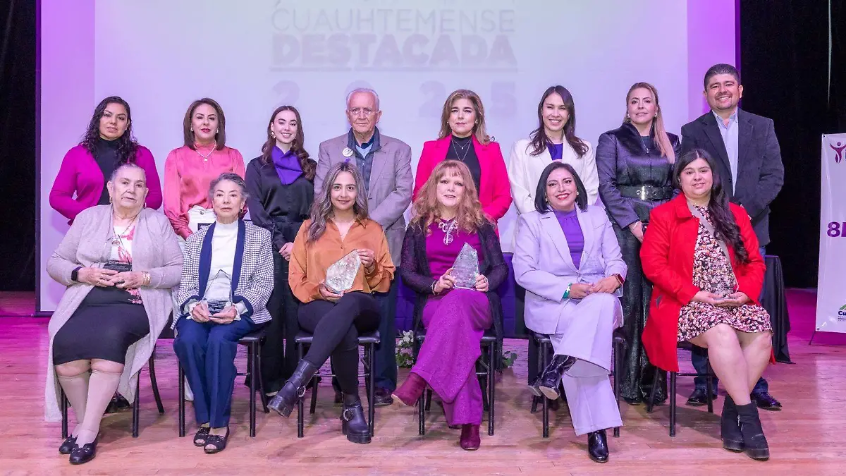 mujeres desatcadas
