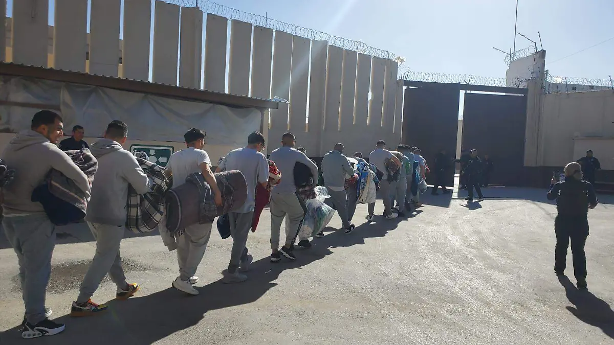 Reubican a 357 internos en el CERESO 3 para reducir sobre población