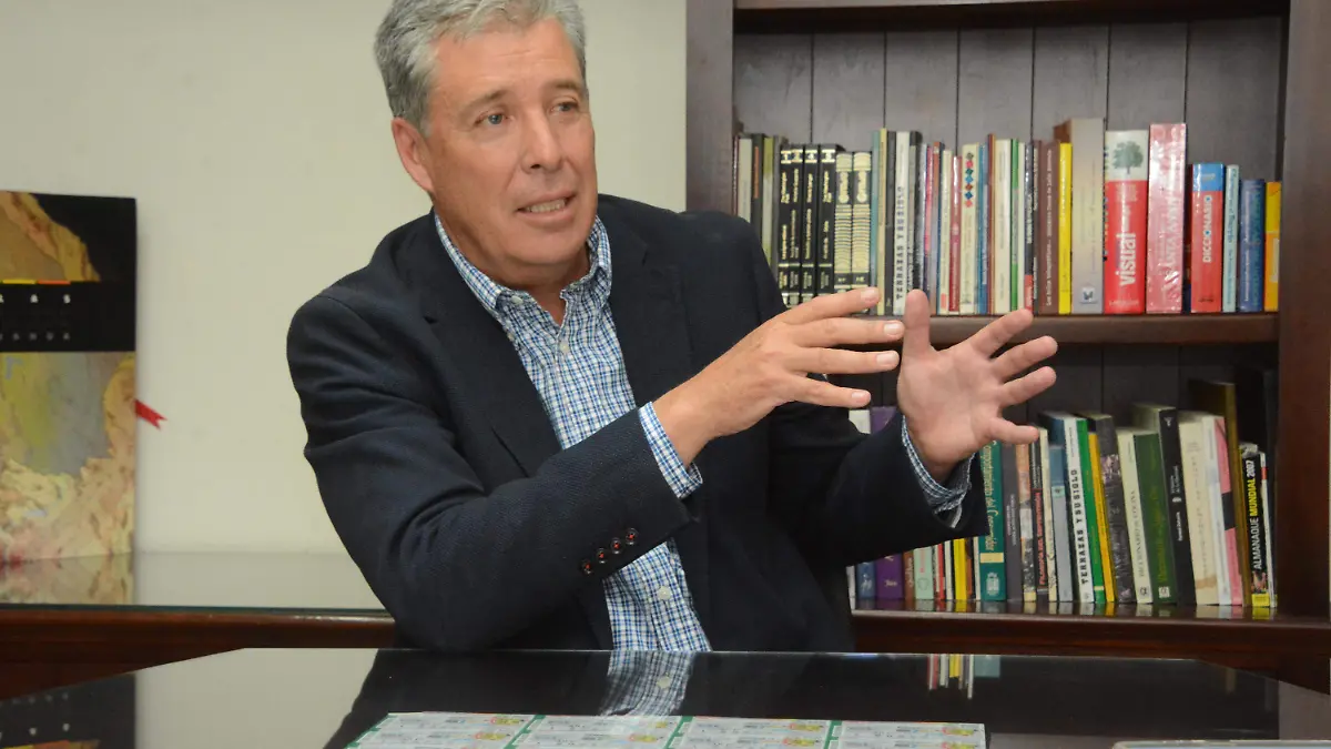 Miguel Marquez, senador 2