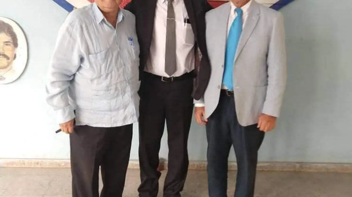 DR. C.IVAN ROMAN SUAREZ-PTE DEL TRIBUNAL, DR CARLOS RAUL ALMANZA RODRIGUEZ Y DR. AÑDO PEREZ SANCHEZ111111