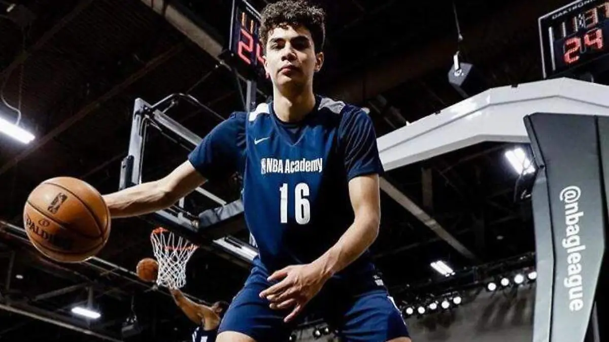 ESTEBAN ROACHO-4 COLAS000