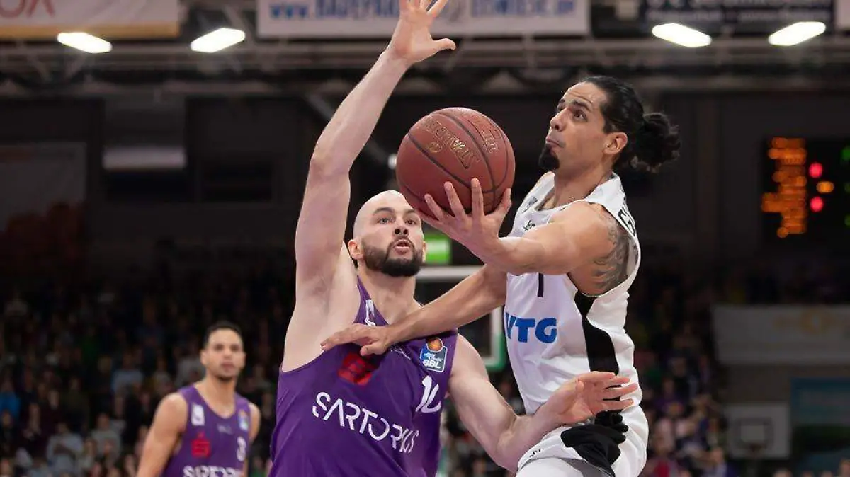 JORGE GUTIERREZ-3 COLAS (1)