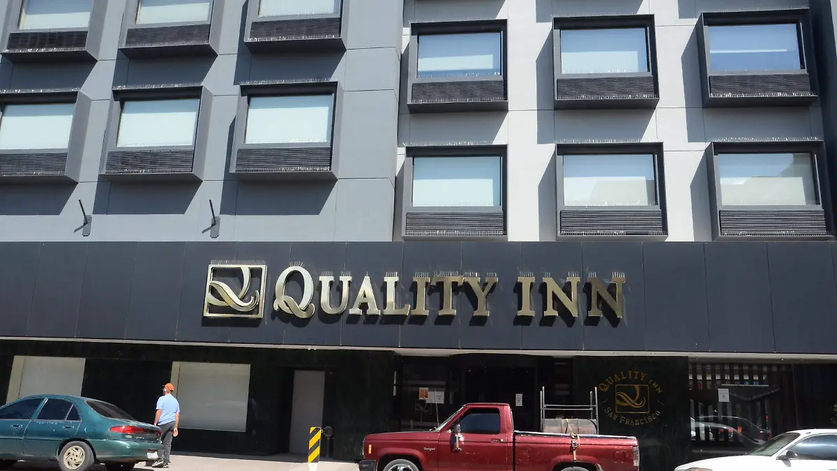 Hoteles en la ciudad (1)