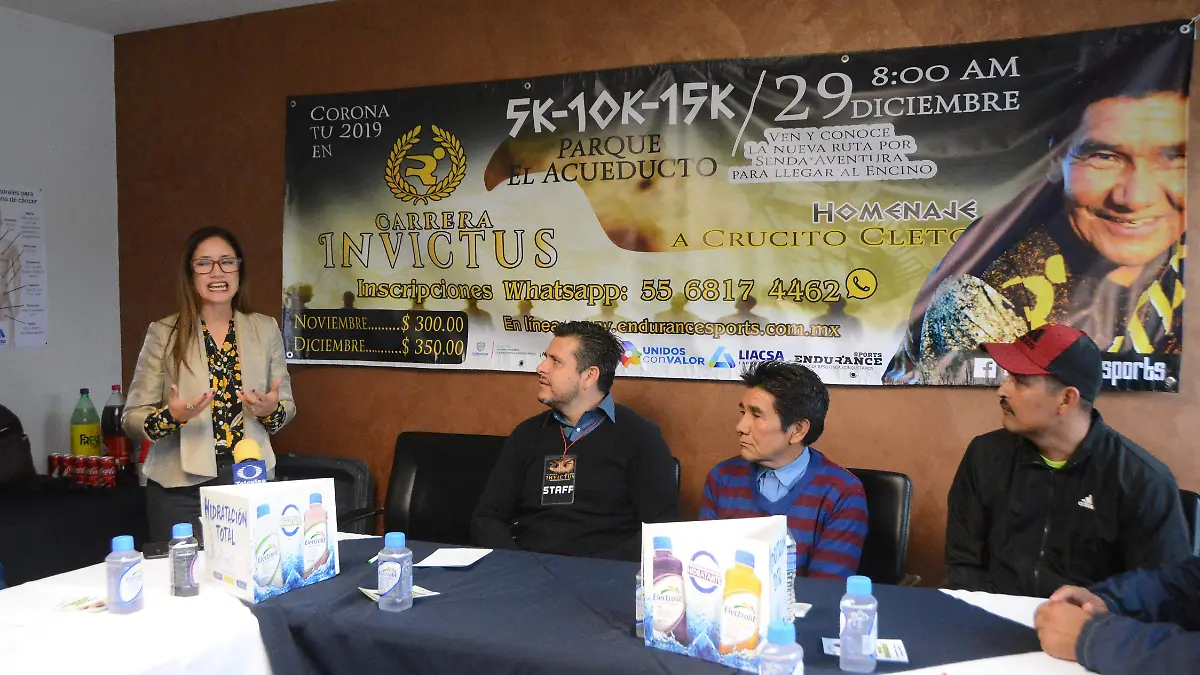 PRINCIPAL-Rendirán homenaje a Crucito-5 colas