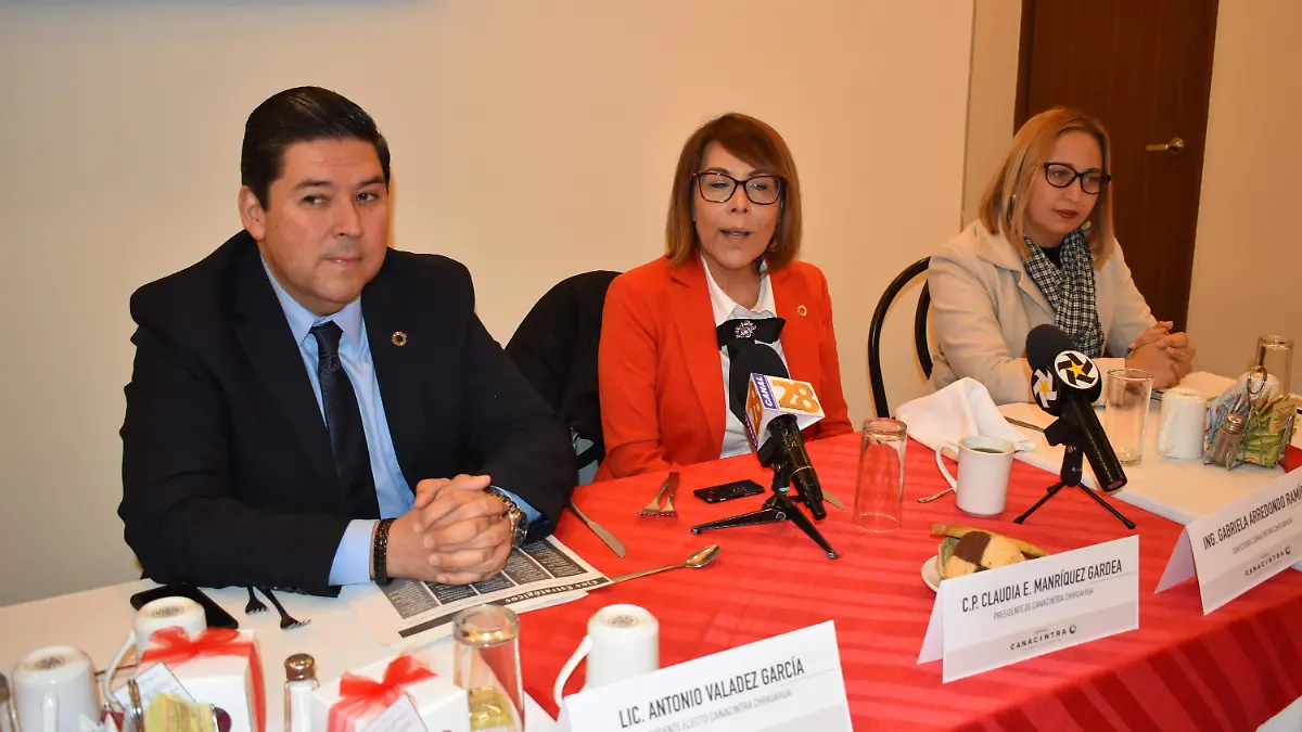 R PRENSA CANACINTRA NOTA PALOMA  (4)