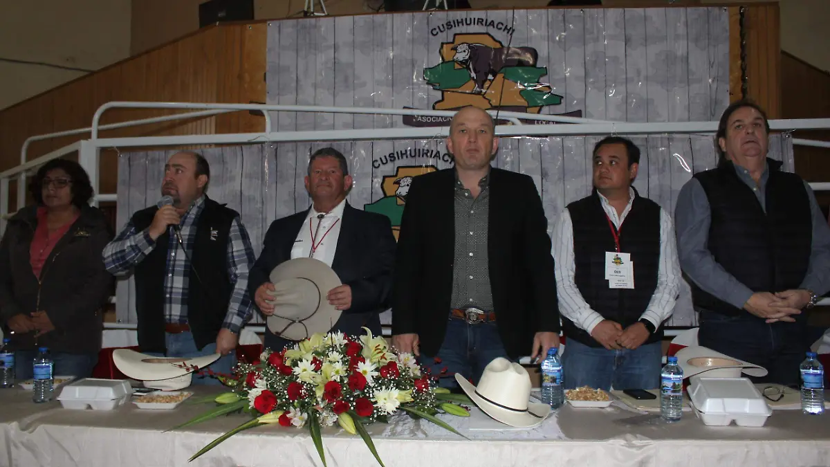 FOTO EDNA MARTÍNEZ Asamblea anual de la Asociación Ganadera Local Cusihuiriachi Cuauhtémoc