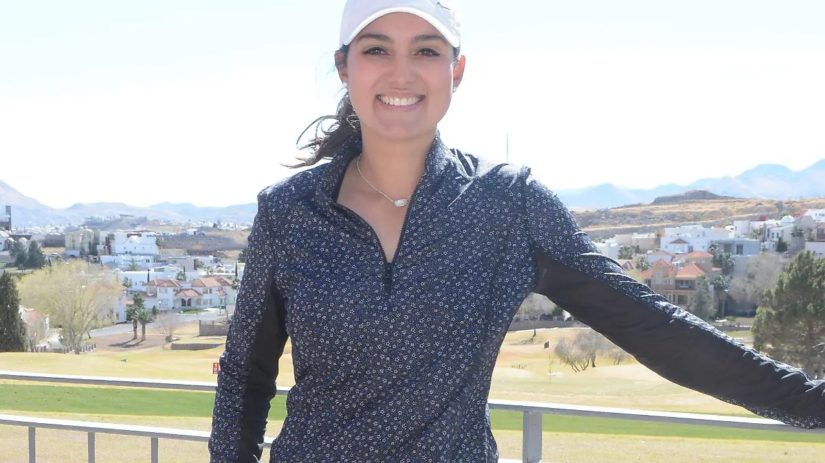 ANA RUIZ-3 colas