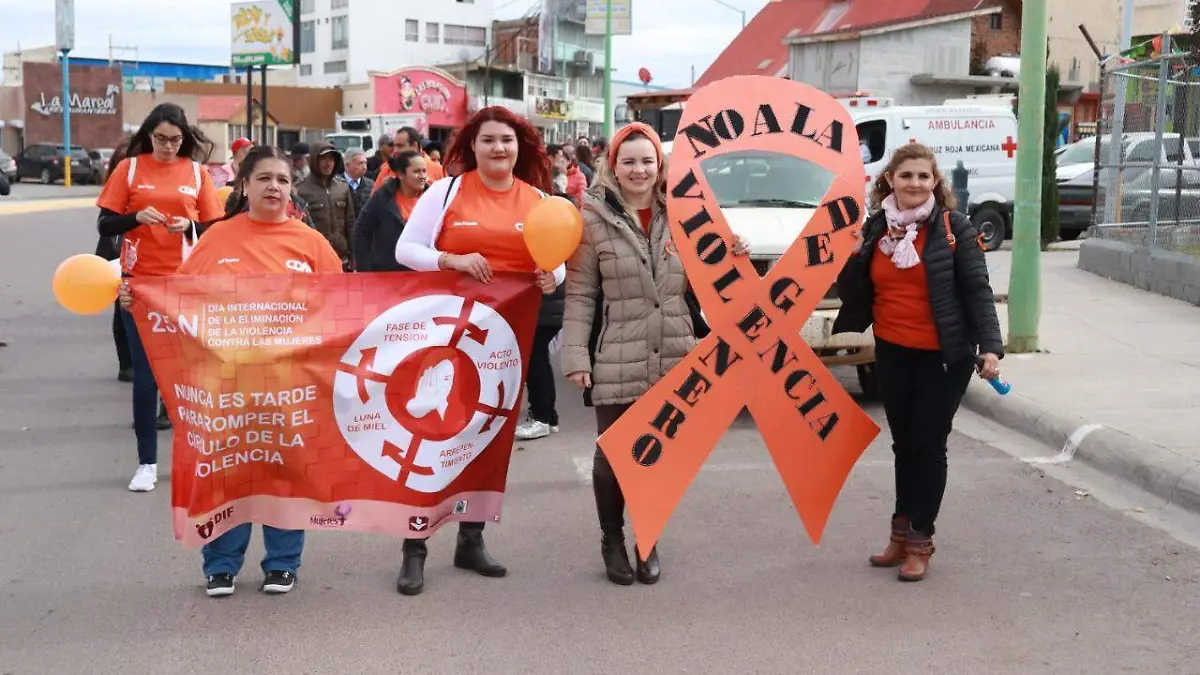 1 Realizan marcha contra la violencia hacia las mujeres, en Cuauhtémoc FOTO MUNICIPIO DE CUAUHTÉMOC