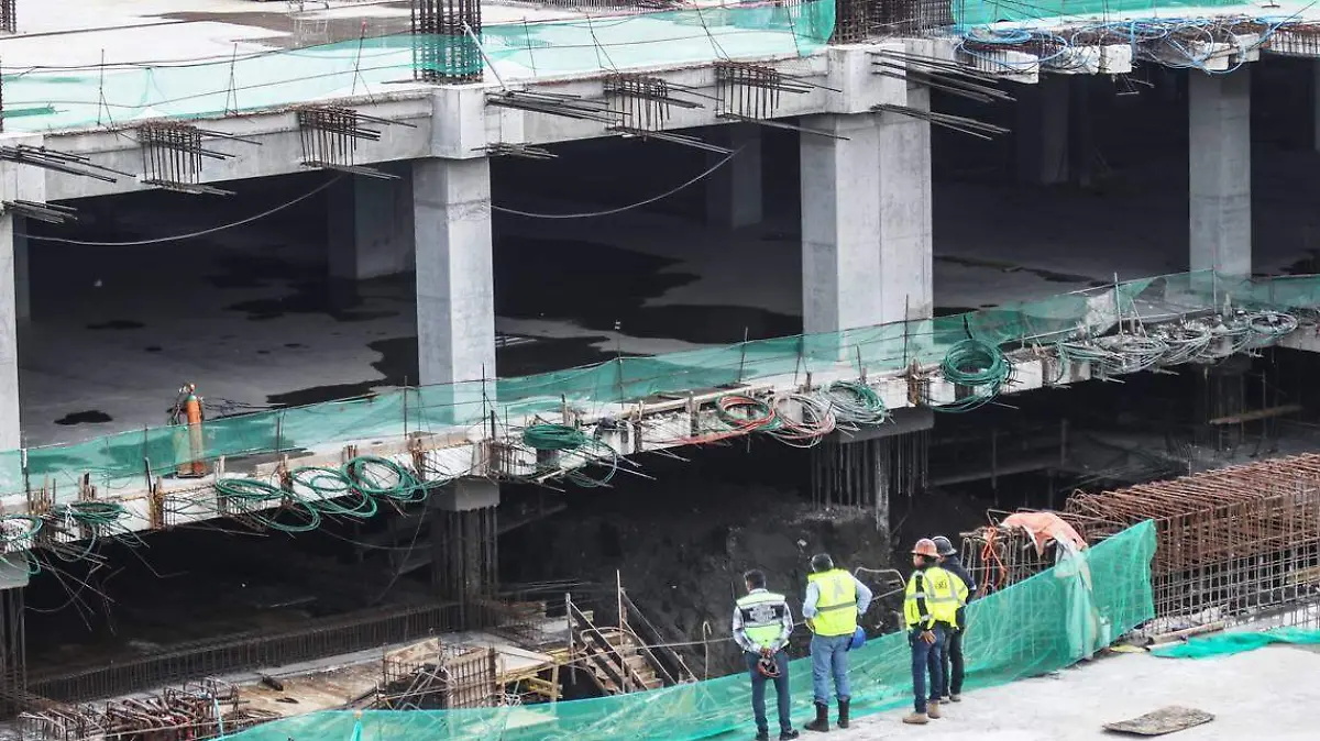 CONSTRUCCION-El Sol de Mexico