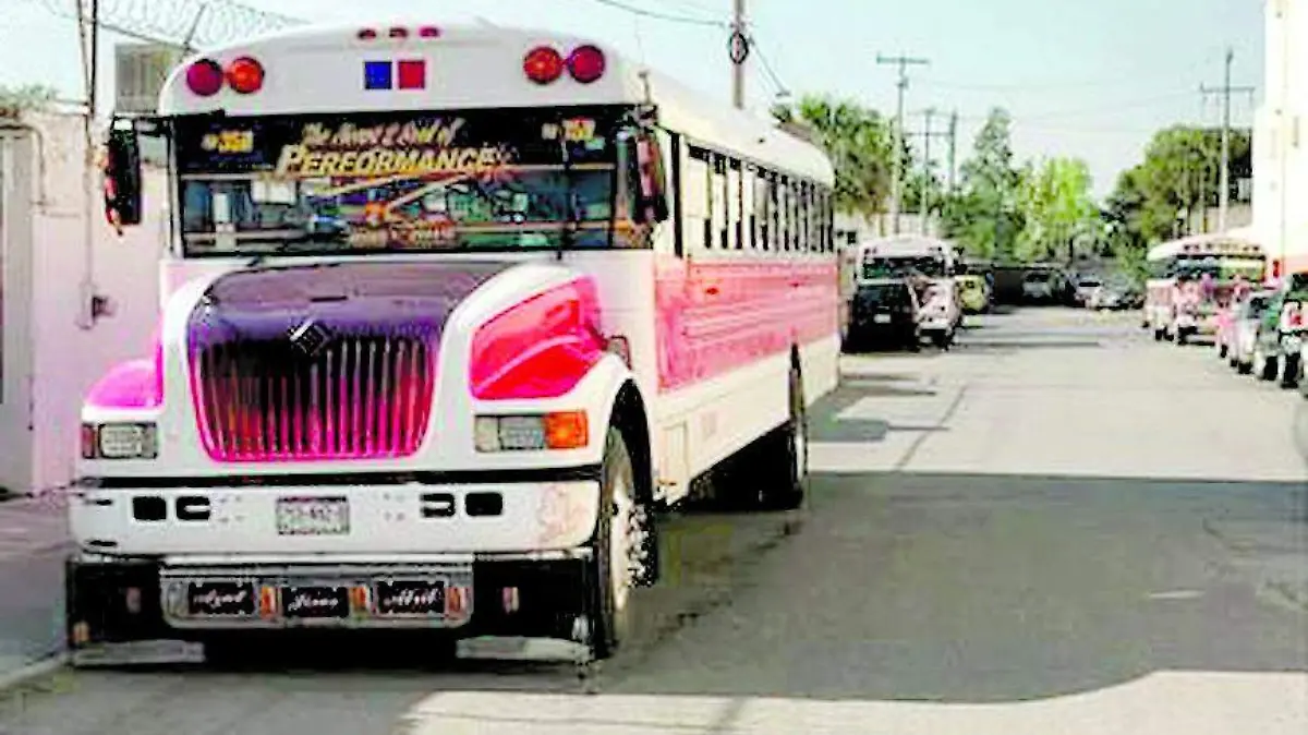 CAMION-MAQUILA color