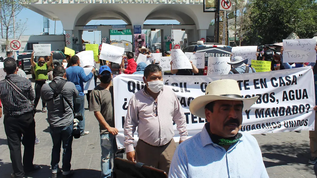 manifestacion de gentes de bares y cantinas en puente santa fe. olga casas (24)