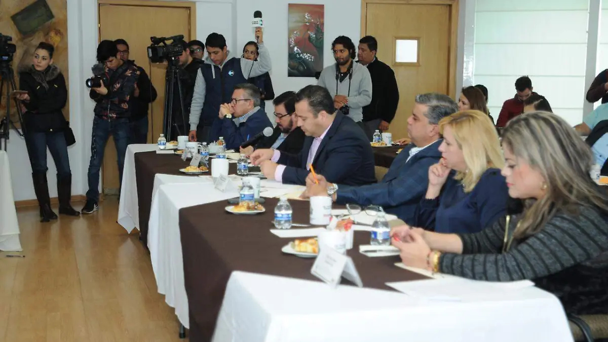 WhatsApp Image 2018-12-07 at 12.35.10 PM